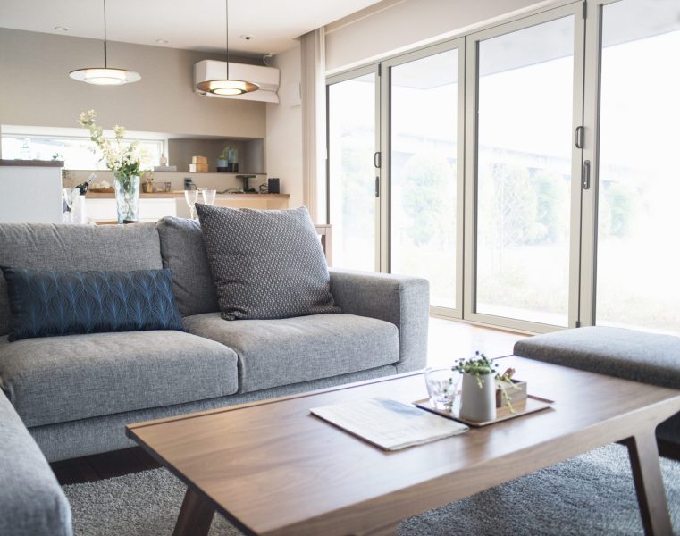 modern aluminium bifold doors